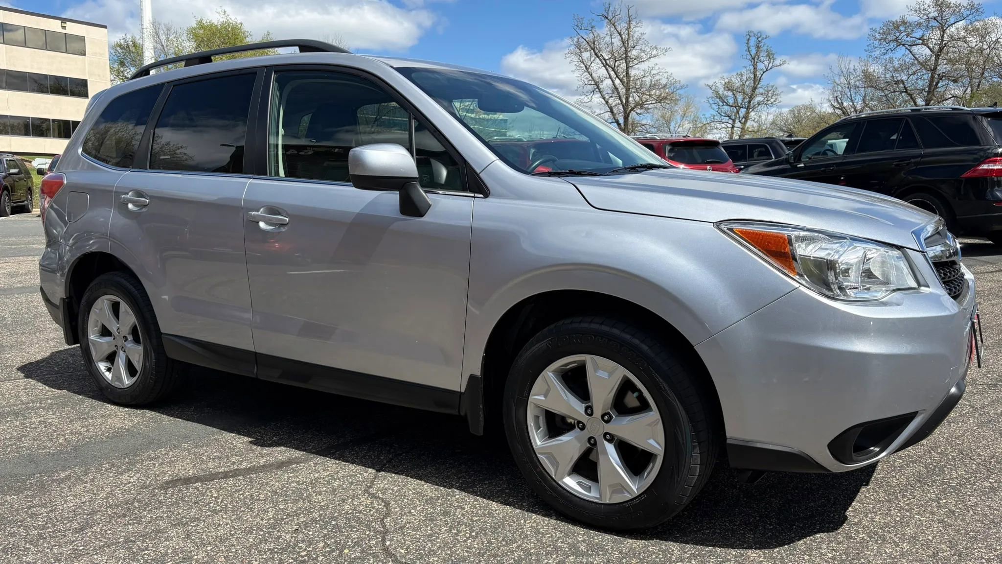 Used 2014 Subaru Forester 2.5i Limited AWD/4WD image 12