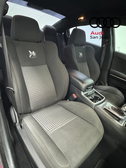 Used 2019 Dodge Charger Scat Pack w/ Dynamics Package RWD image 24