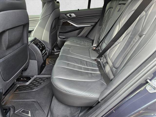 Used 2019 BMW X5 xDrive40i AWD/4WD image 17