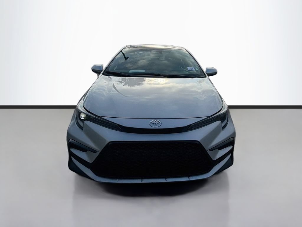 Used 2023 Toyota Corolla SE FWD image 2