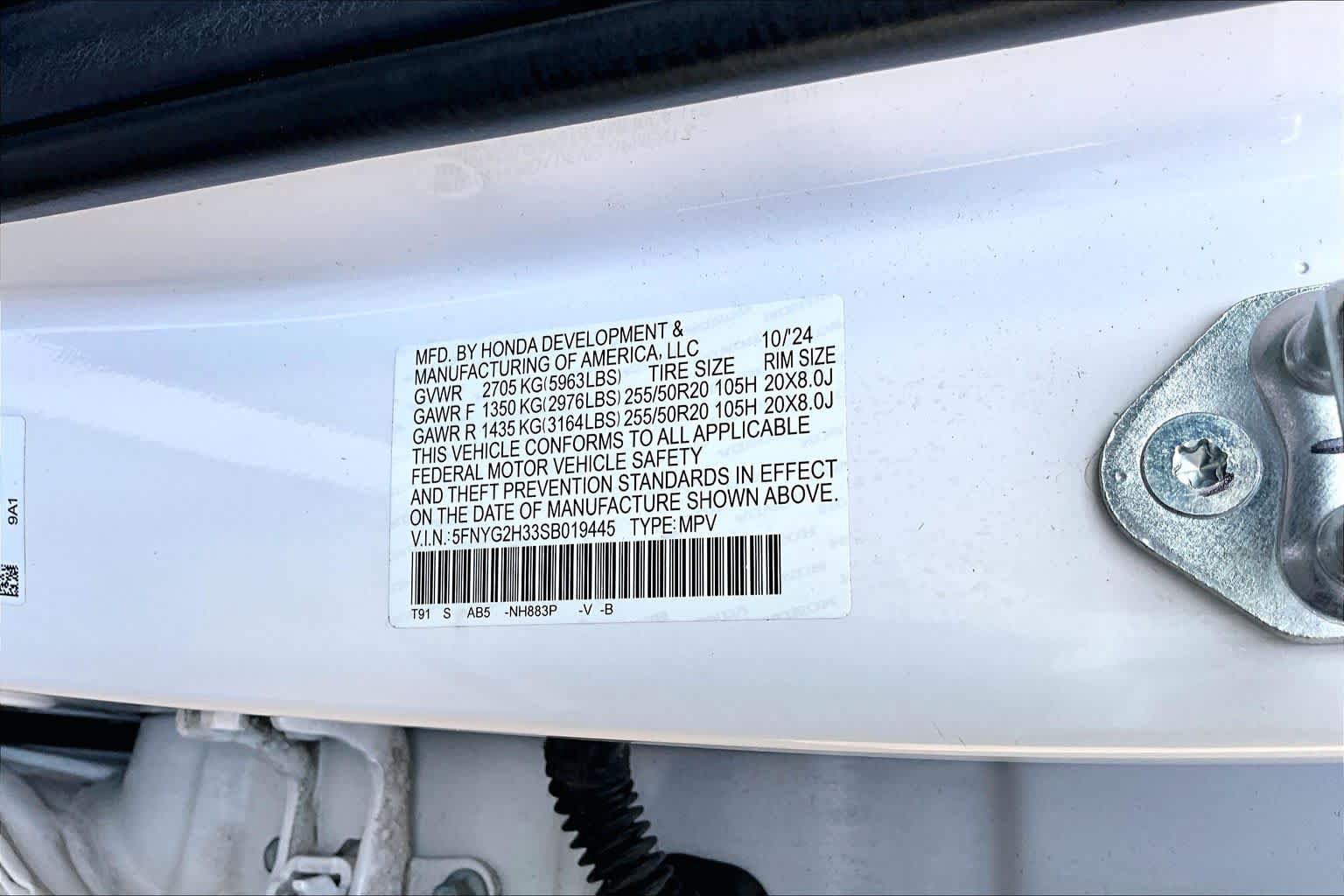Used 2025 Honda Pilot Sport image 34