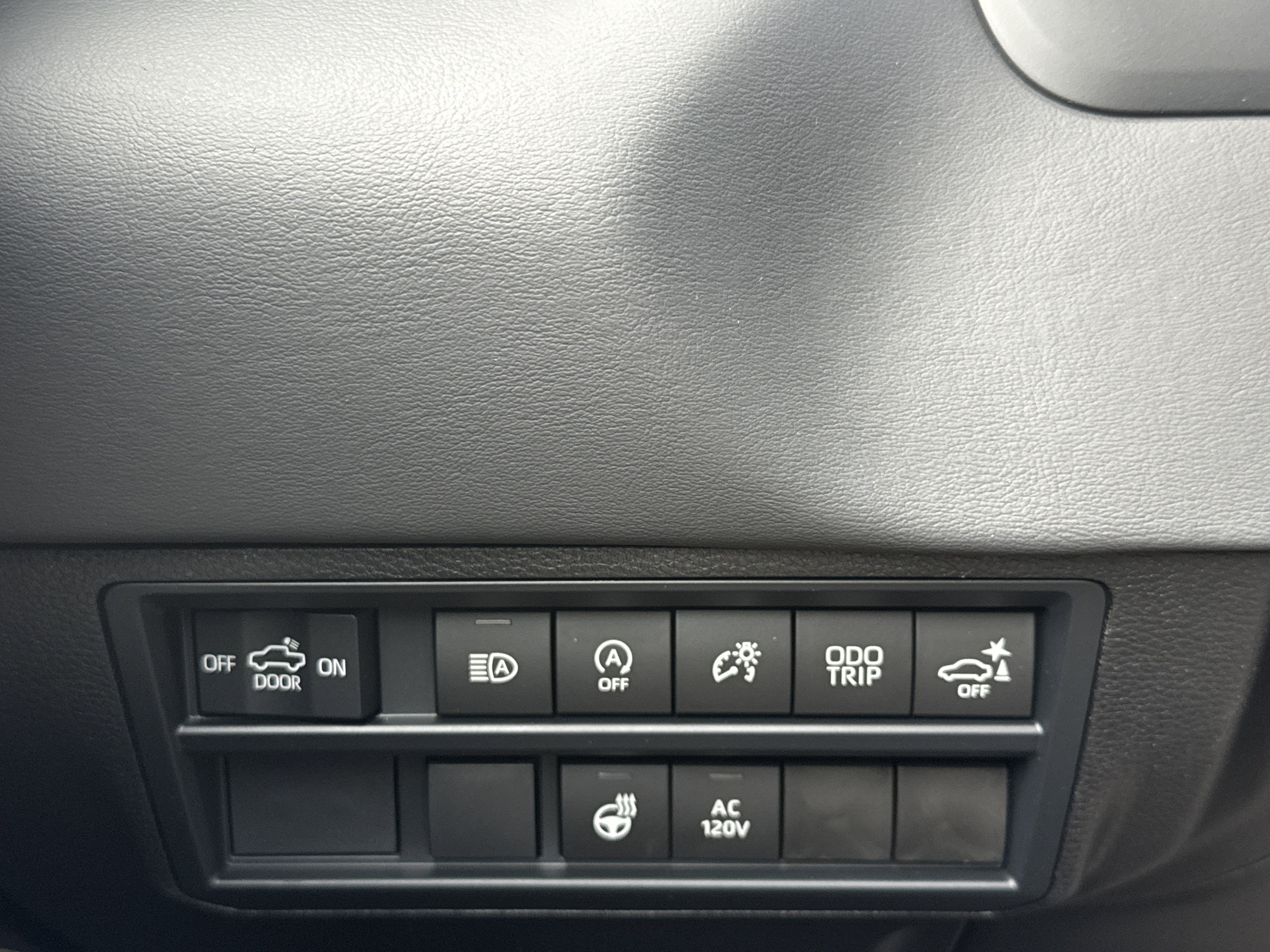 New 2026 Toyota Tundra Platinum image 34