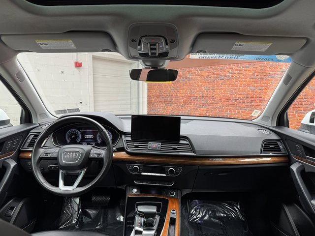 Used 2023 Audi Q5 2.0T Premium Plus image 12