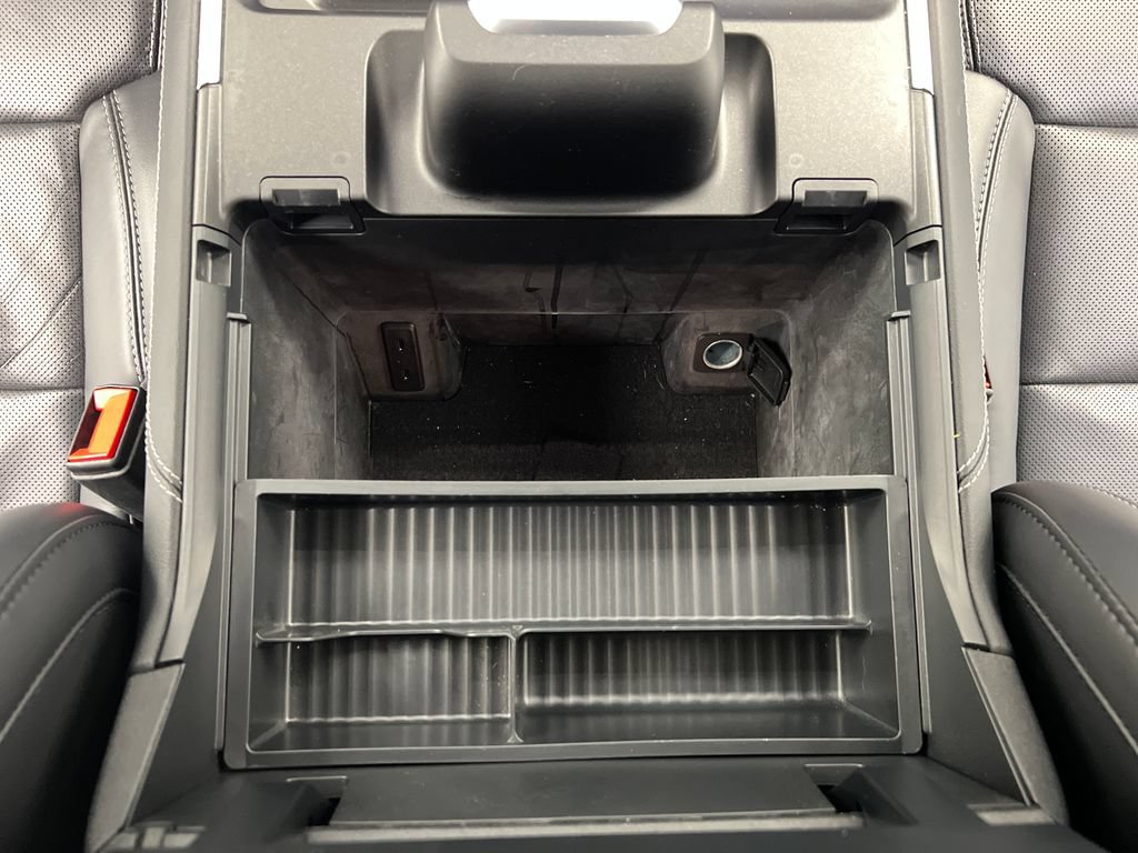 Used 2025 Ford Expedition Platinum AWD/4WD image 61