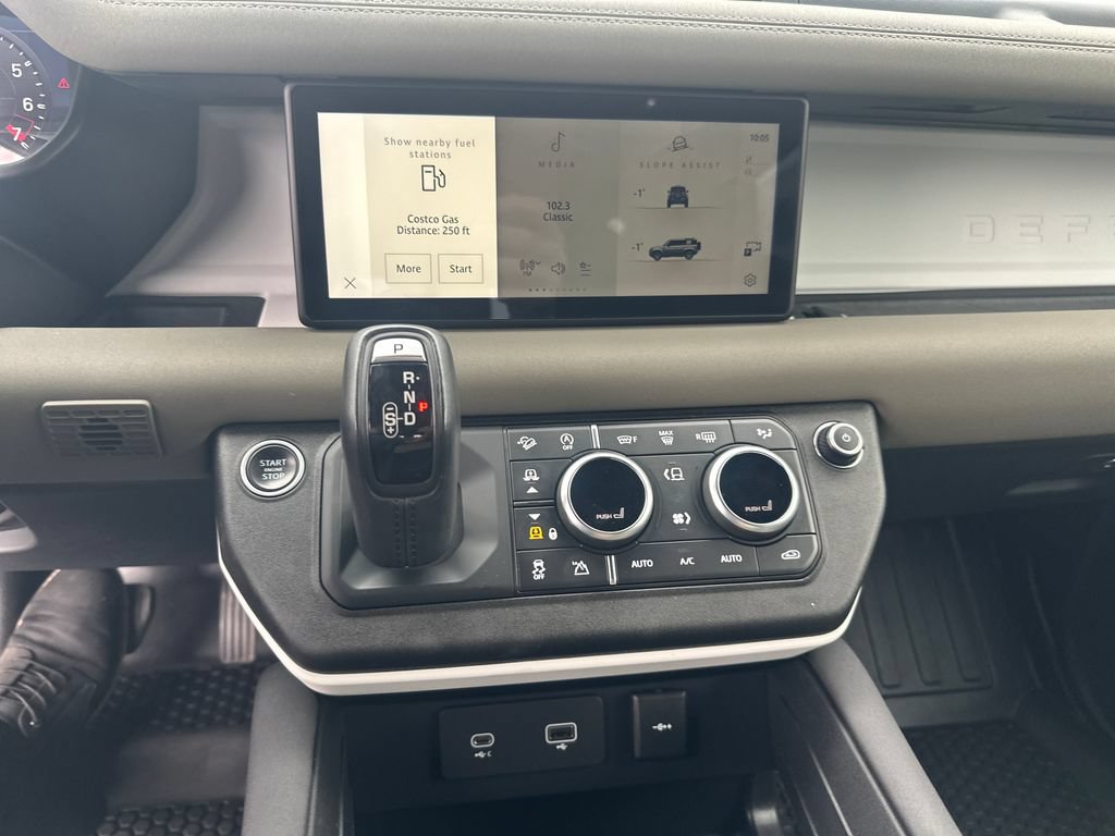 Used 2021 Land Rover Defender 110 S AWD/4WD image 18
