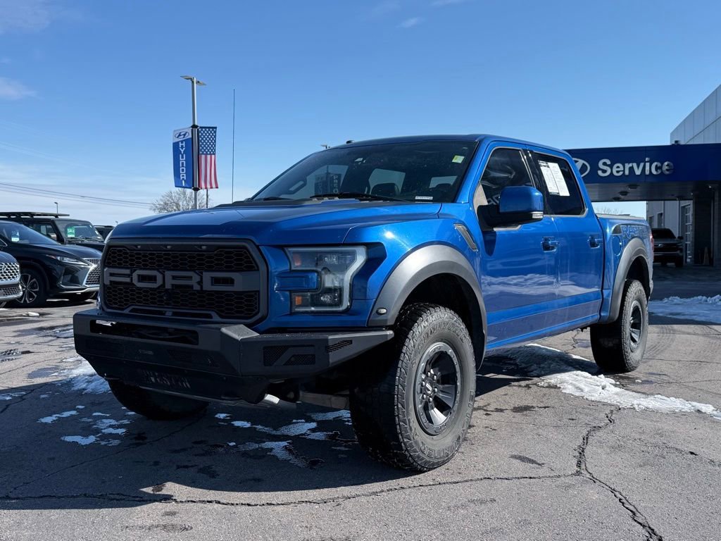 Used 2018 Ford F150 Raptor w/ Equipment Group 802A Luxury image 3