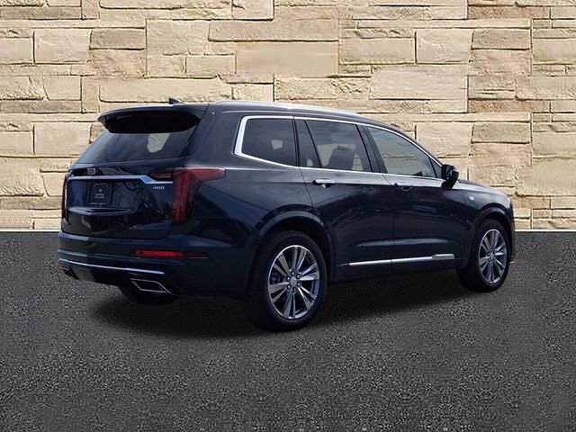 Certified 2025 Cadillac XT6 Premium Luxury w/ LPO, Floor Liner Package image 4