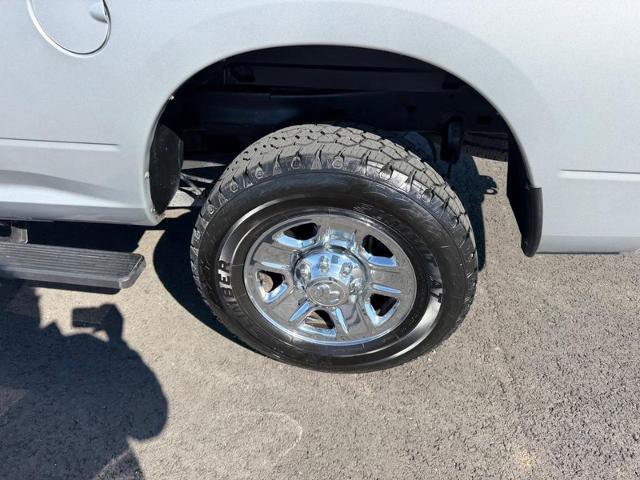 Used 2017 RAM 2500 SLT RWD image 8