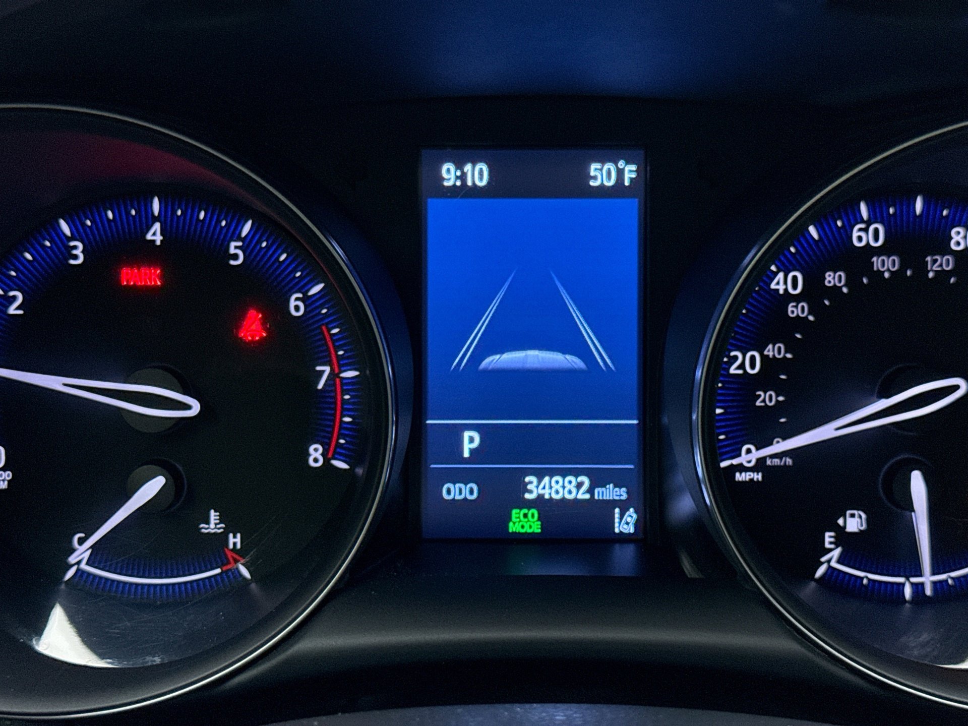 Used 2021 Toyota C-HR XLE image 13