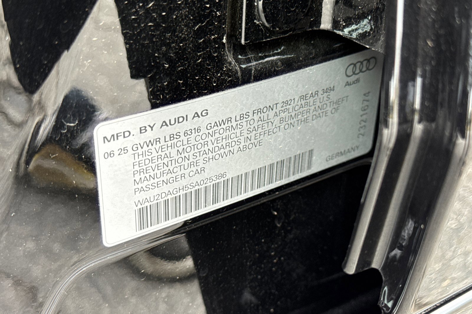 New 2025 Audi A6 e-tron Premium Plus image 23