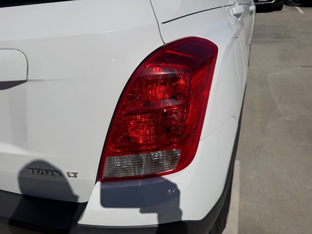 Used 2016 Chevrolet Trax LT image 19