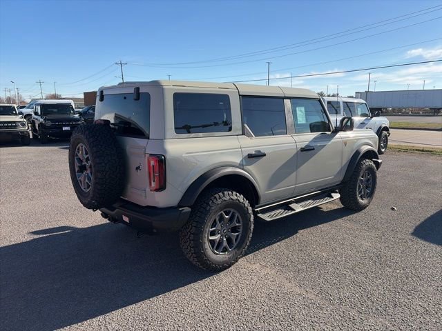 New 2025 Ford Bronco Badlands image 7