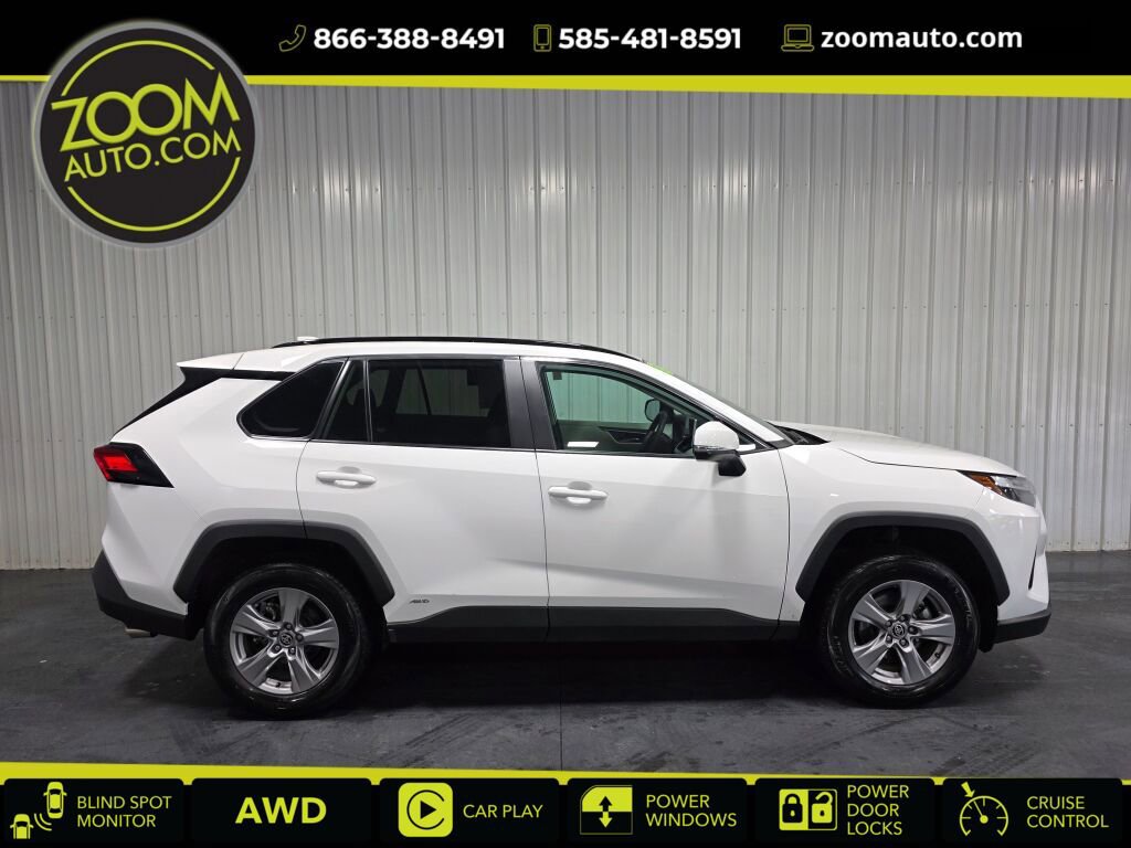 Used 2024 Toyota RAV4 XLE w/ Convenience Package AWD/4WD image 1