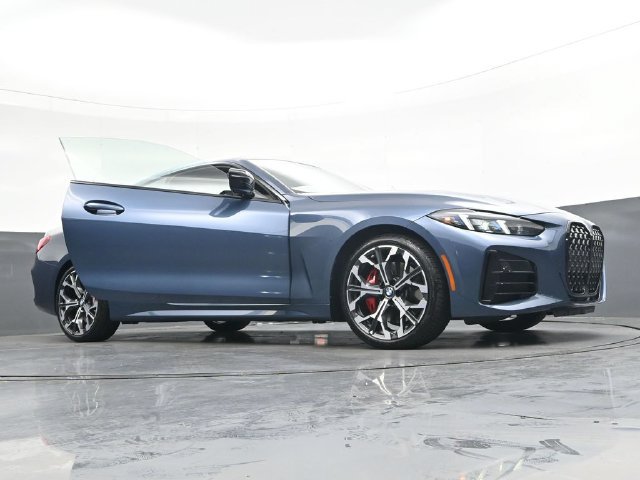 New 2026 BMW 430i xDrive Coupe w/ M Sport Package AWD/4WD image 43