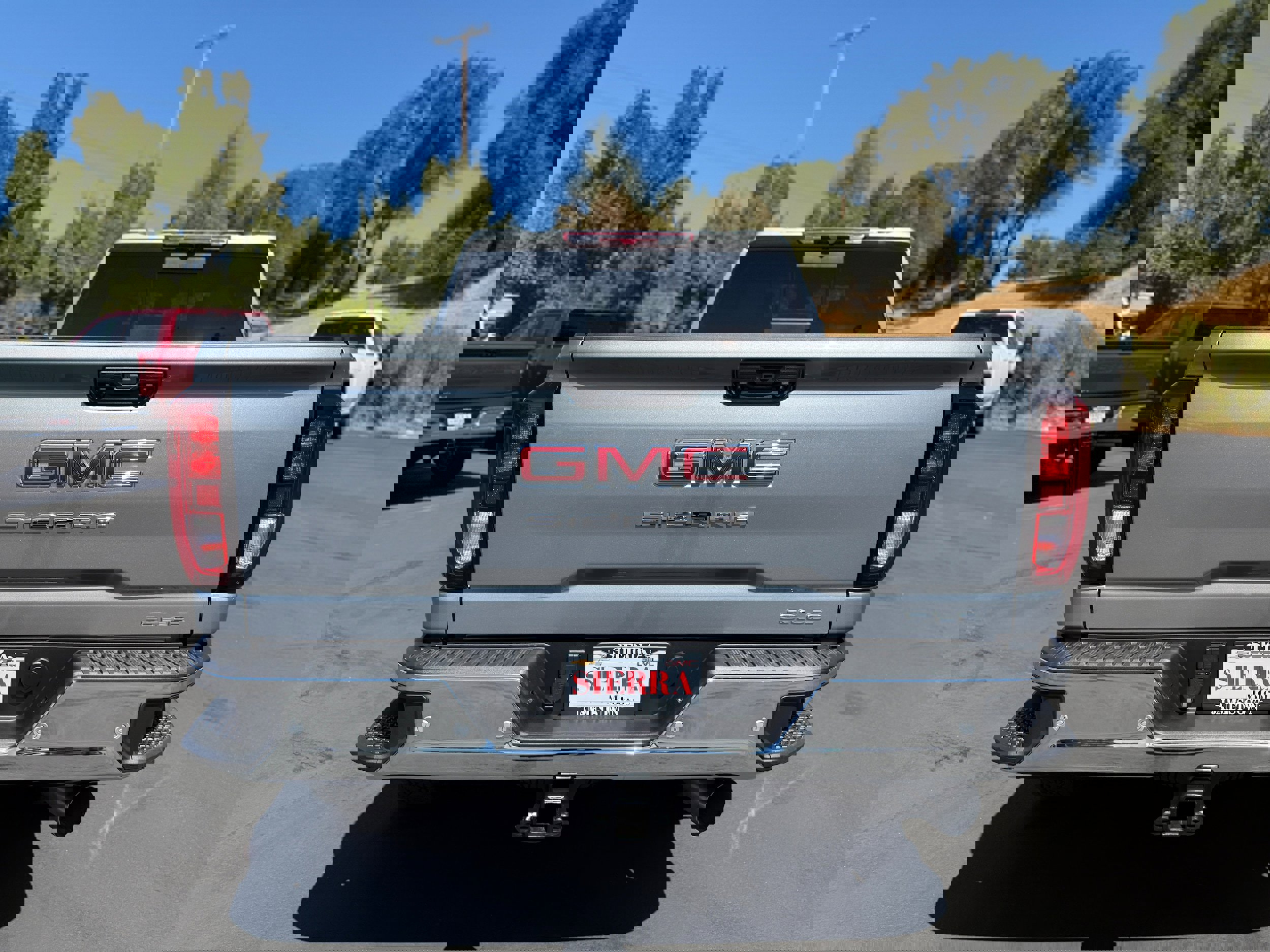 New 2025 GMC Sierra 2500 SLE w/ SLE Value Package; image 5