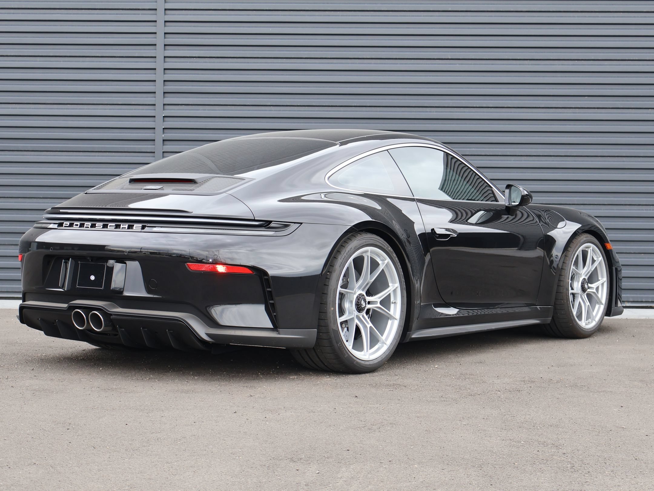 Used 2026 Porsche 911 GT3 RWD image 9