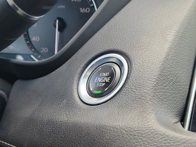 Used 2023 Cadillac XT4 Luxury FWD image 29