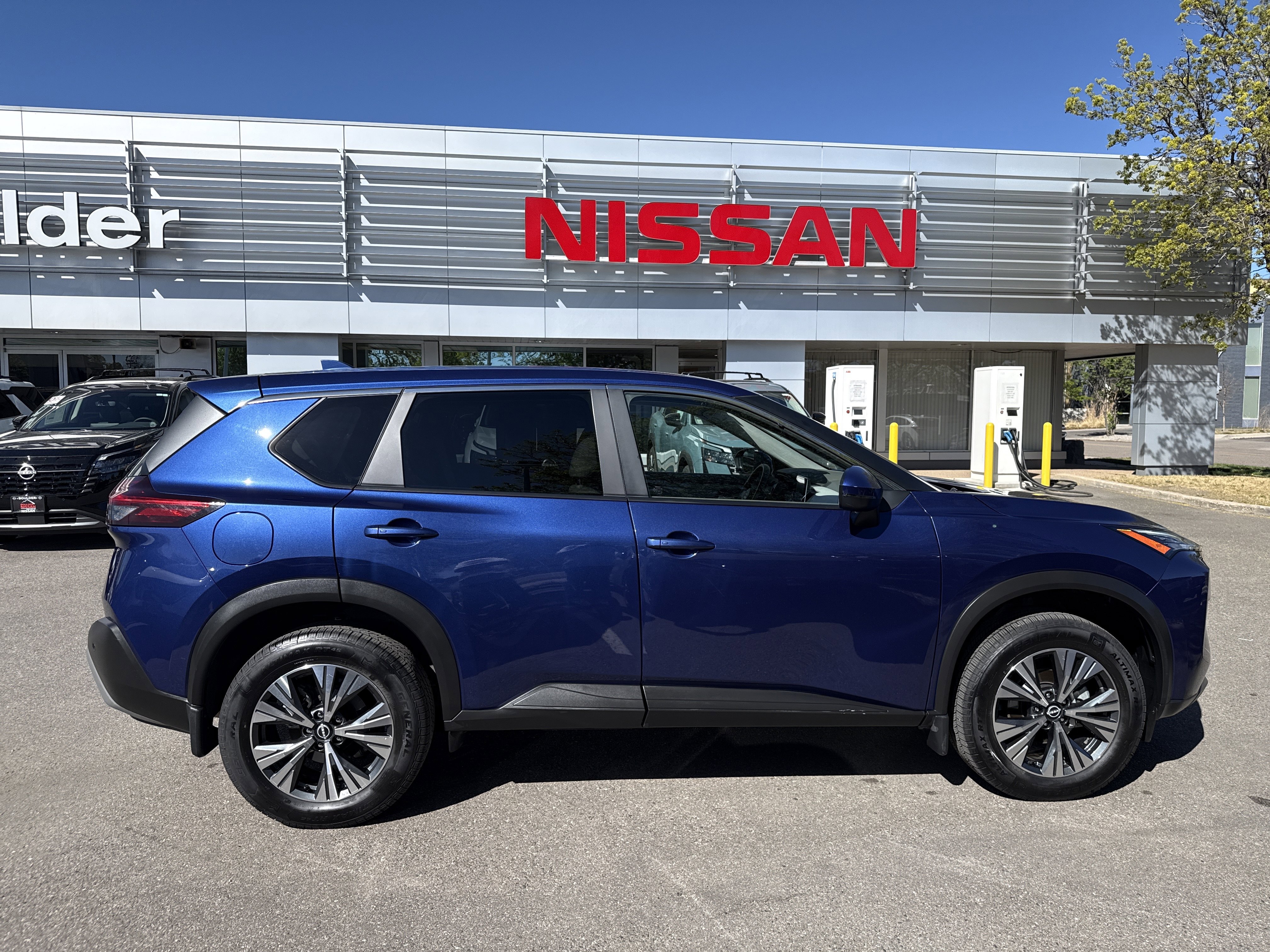 Certified 2023 Nissan Rogue SV image 10