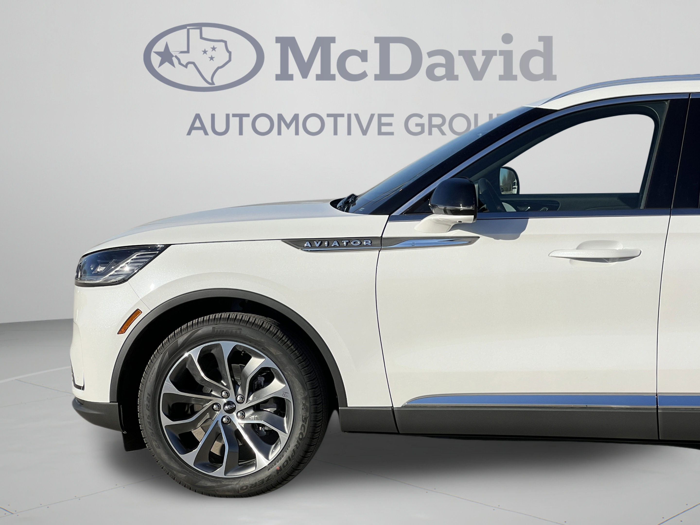 New 2026 Lincoln Aviator Reserve w/ Luxury Package RWD image 31