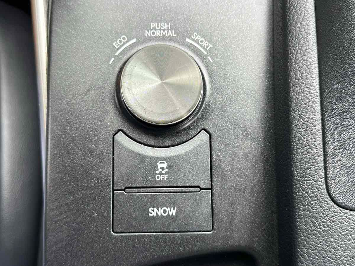 Used 2016 Lexus IS 300 AWD w/ F Sport Package image 42