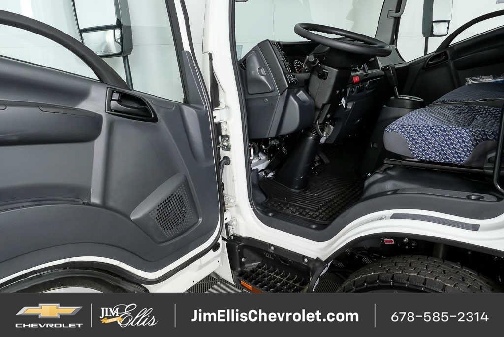 New 2025 Chevrolet Low Cab Forward RWD image 5