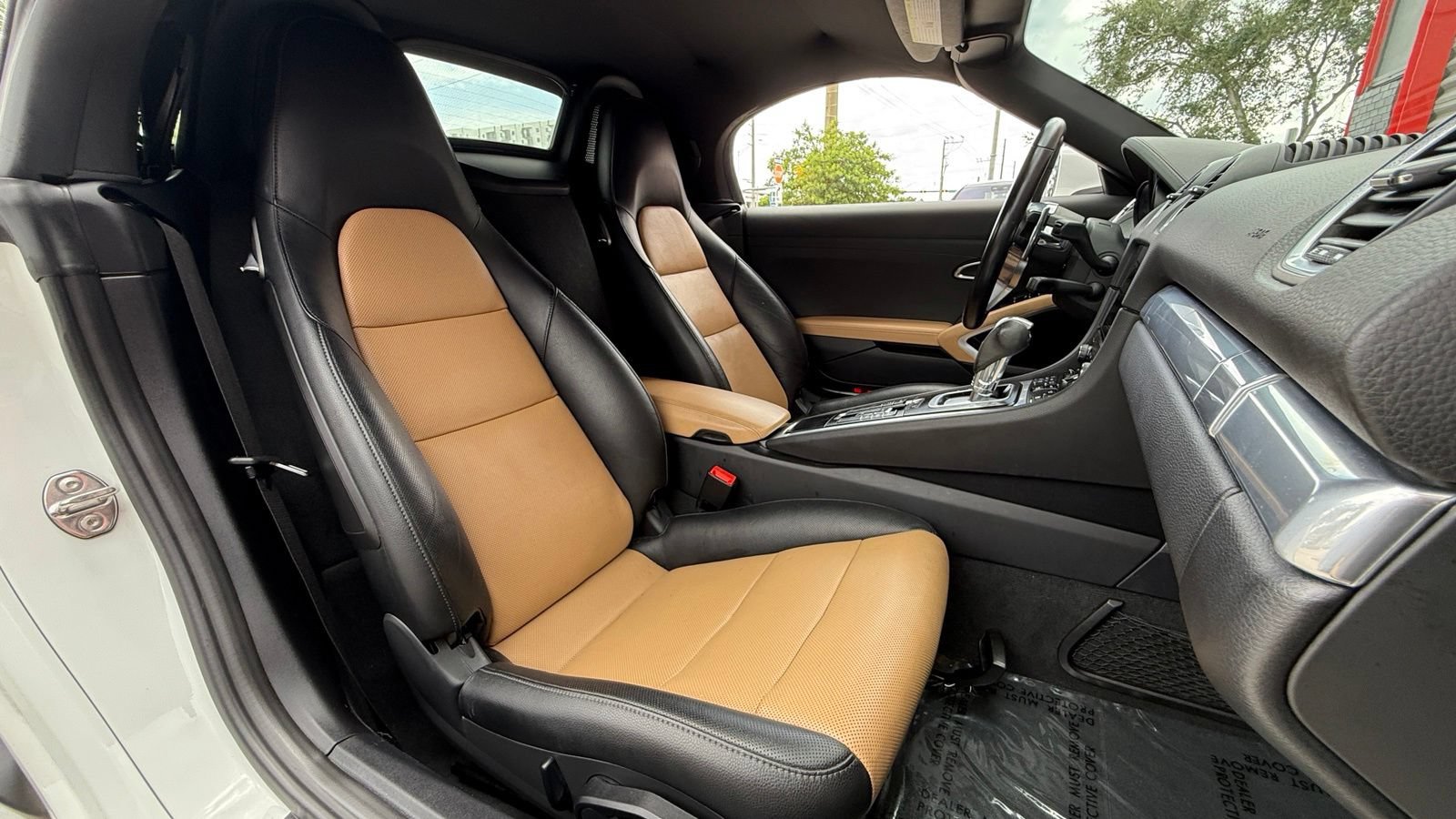 Used 2019 Porsche 718 Boxster RWD image 37