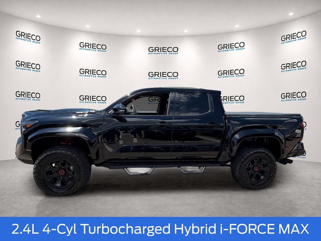 Used 2025 Toyota Tacoma TRD Pro AWD/4WD image 4