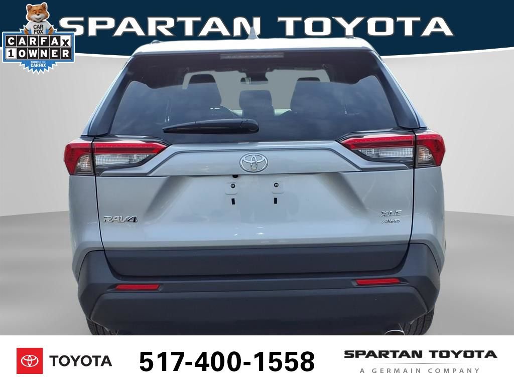 Used 2025 Toyota RAV4 XLE image 8