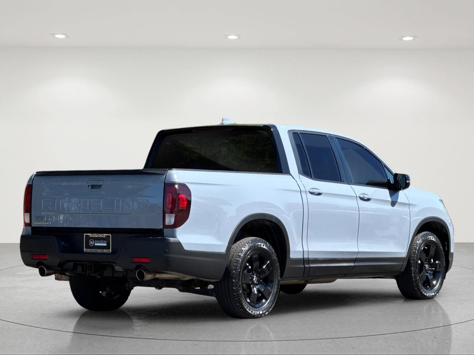 Used 2024 Honda Ridgeline Black Edition image 5