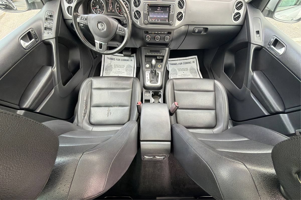 Used 2017 Volkswagen Tiguan Wolfsburg Edition AWD/4WD image 15