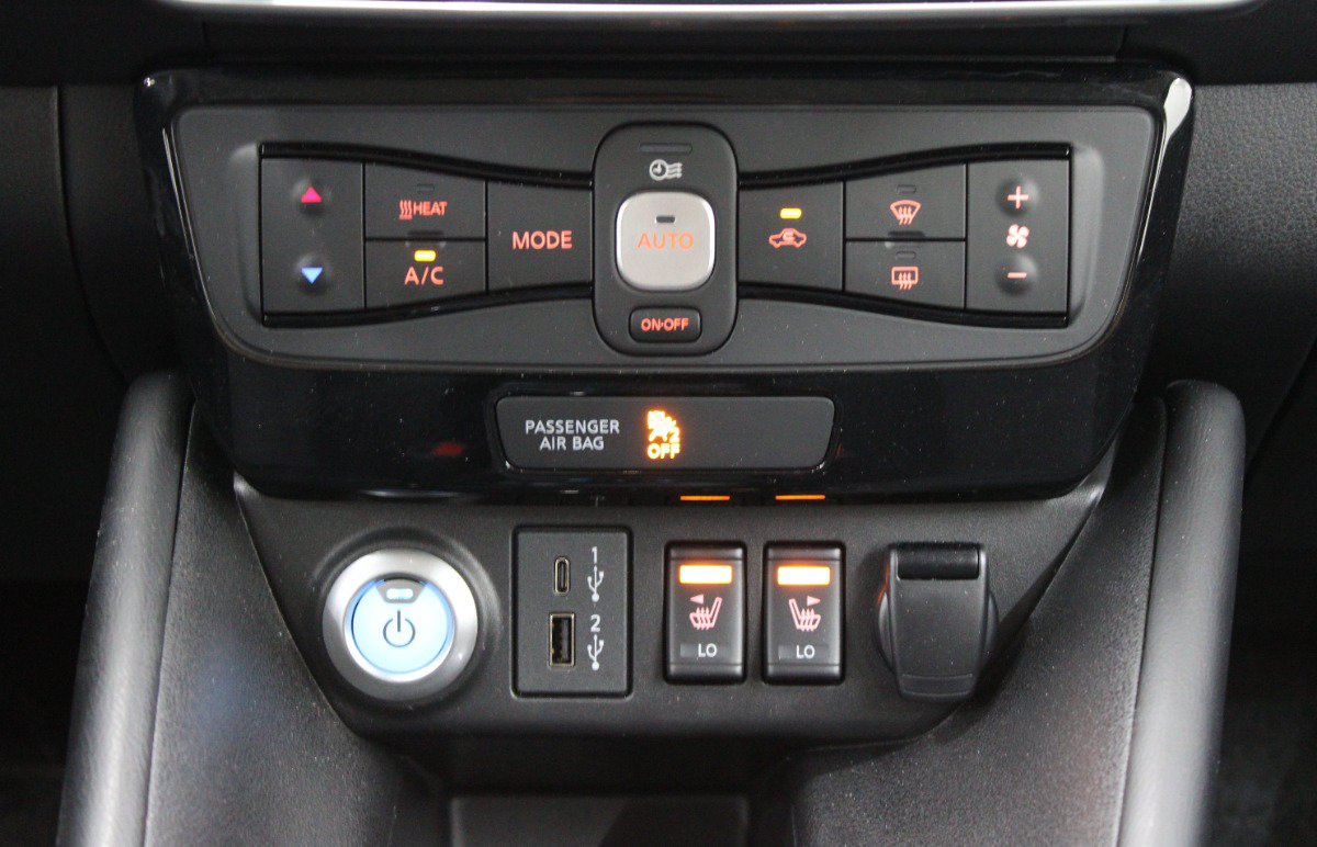 Used 2024 Nissan Leaf SV Plus FWD image 25