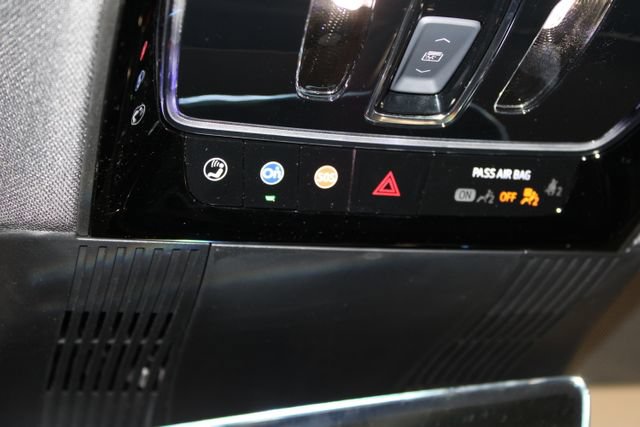 Certified 2026 Cadillac Vistiq Sport w/ LPO, Floor Liner Package AWD/4WD image 39