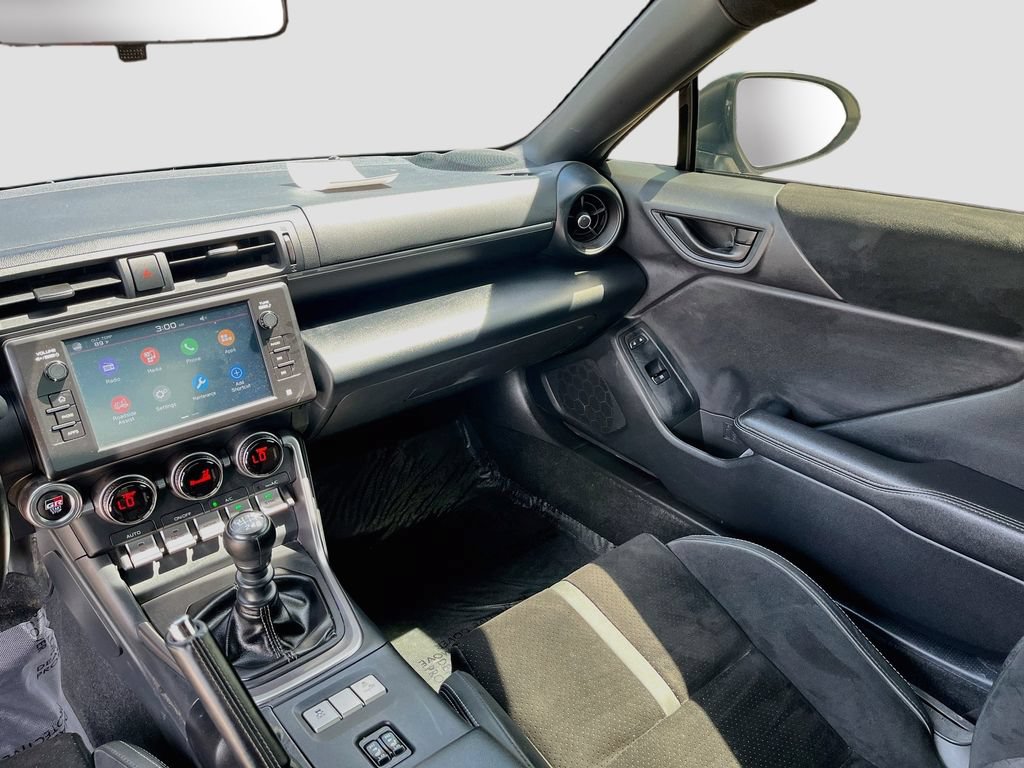 Used 2024 Toyota GR86 Premium RWD image 22