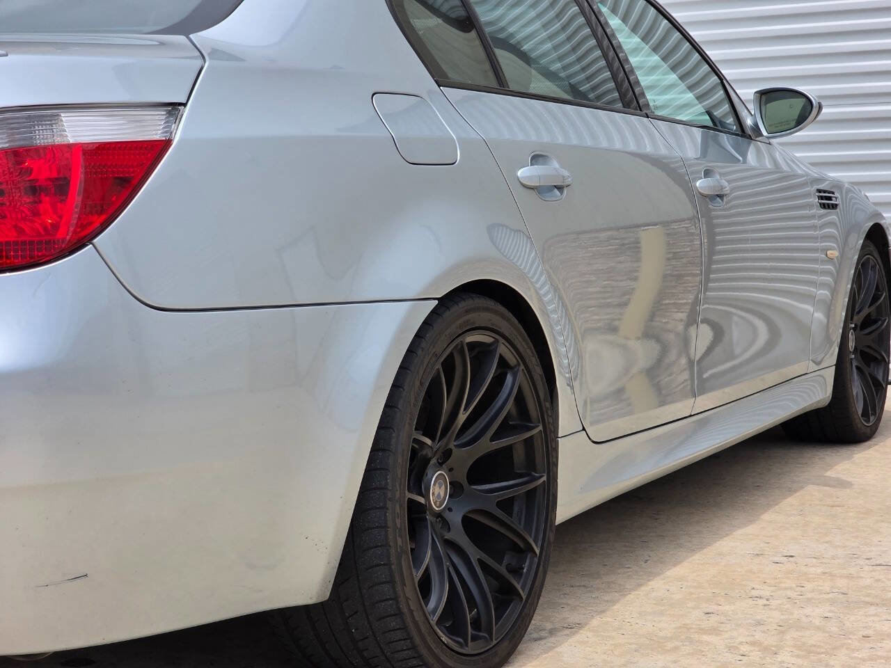 Used 2006 BMW M5 RWD image 37