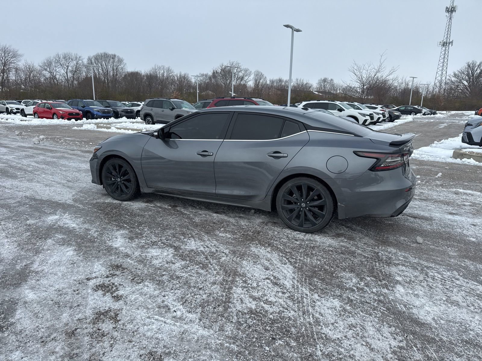 Used 2021 Nissan Maxima SR w/ Sport Mat Group image 15