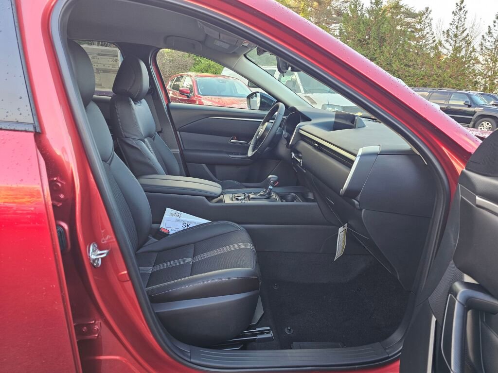 New 2026 MAZDA CX-50 AWD 2.5 S w/ Weather Package image 31