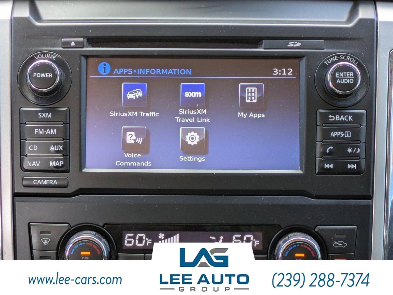 Used 2017 Nissan Titan SV AWD/4WD image 14