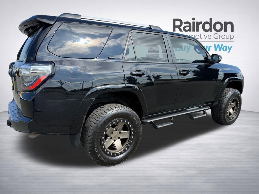 Used 2020 Toyota 4Runner SR5 Premium w/ Moonroof Package AWD/4WD image 7