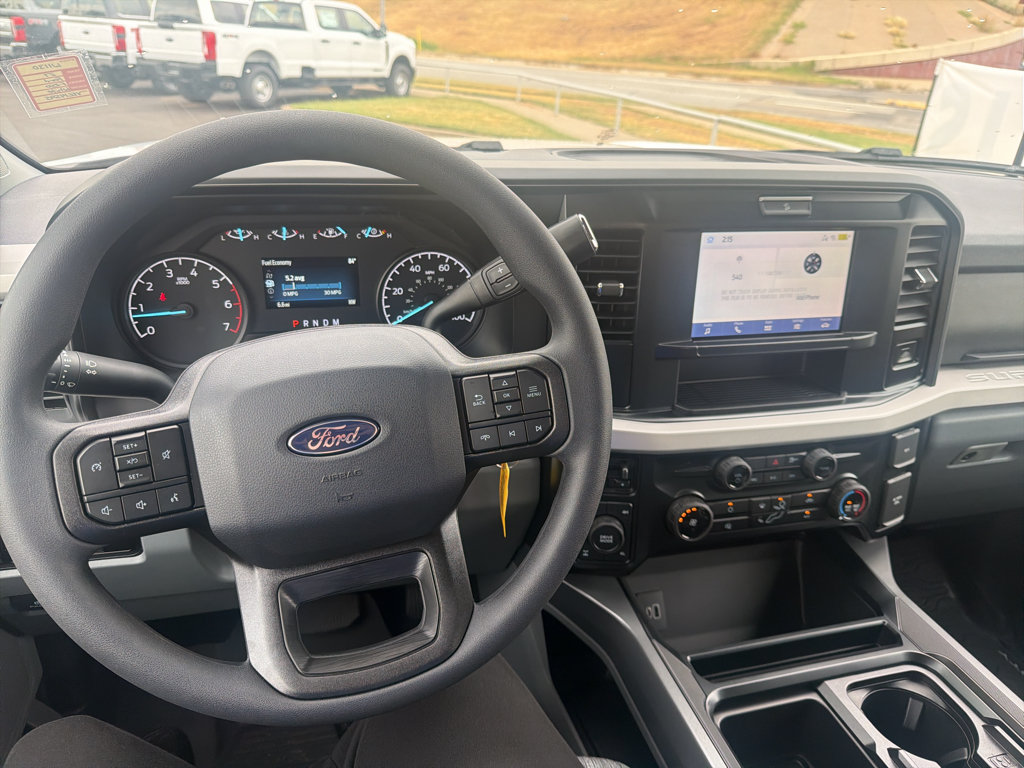 New 2027 Ford F250 XLT w/ FX4 Off-Road Package AWD/4WD image 9
