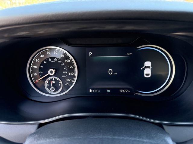 Used 2022 Genesis G70 2.0T image 15