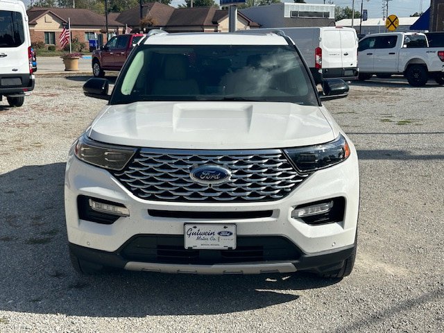 Used 2022 Ford Explorer Platinum w/ Technology Package AWD/4WD image 4