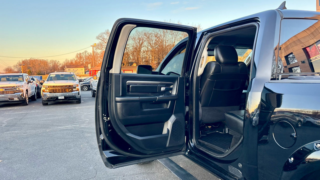 Used 2015 RAM 1500 Sport w/ Convenience Group image 18