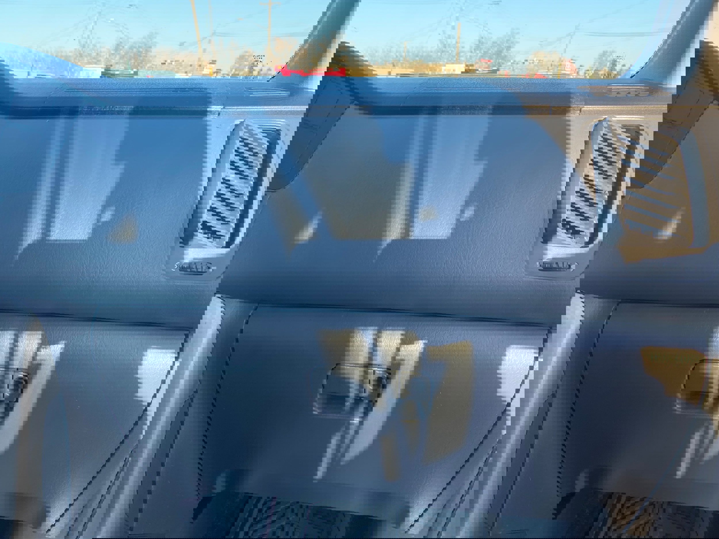 Used 2003 Honda Pilot EX image 16