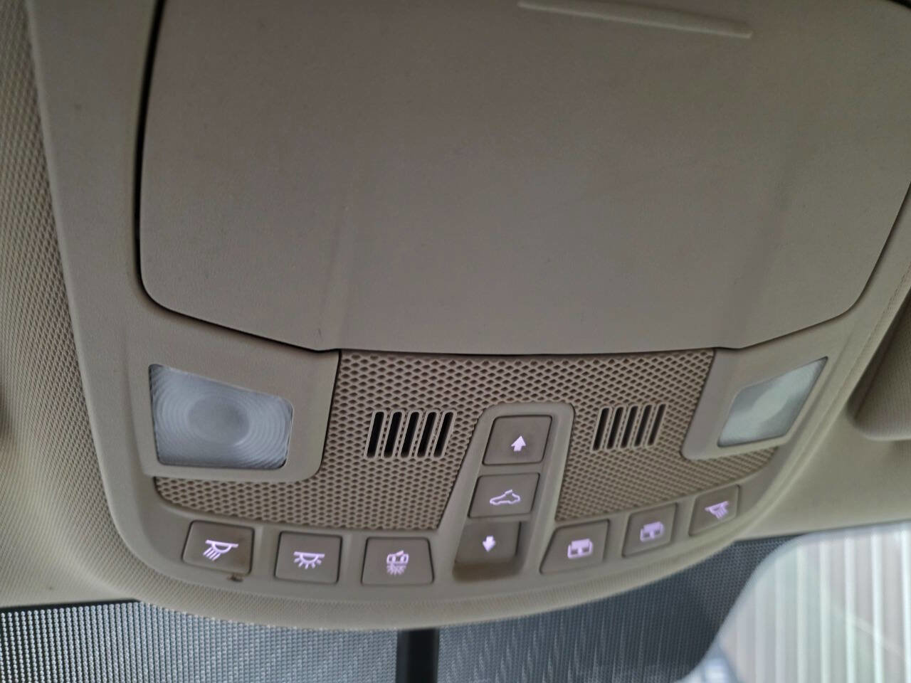 Used 2018 Lincoln MKC Reserve image 25