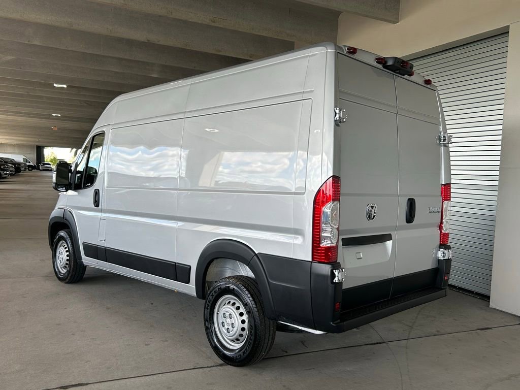 Used 2025 RAM ProMaster 1500 FWD image 6