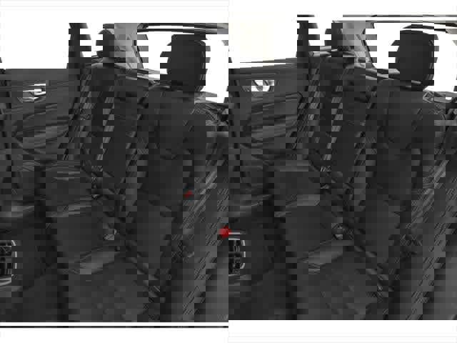 Used 2022 Volvo XC60 B6 Inscription w/ Climate Package image 13