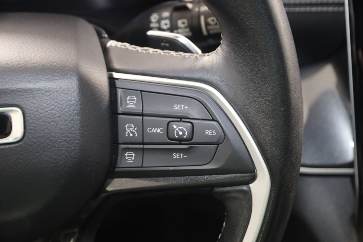 Used 2021 Jeep Grand Cherokee L Laredo AWD/4WD image 33