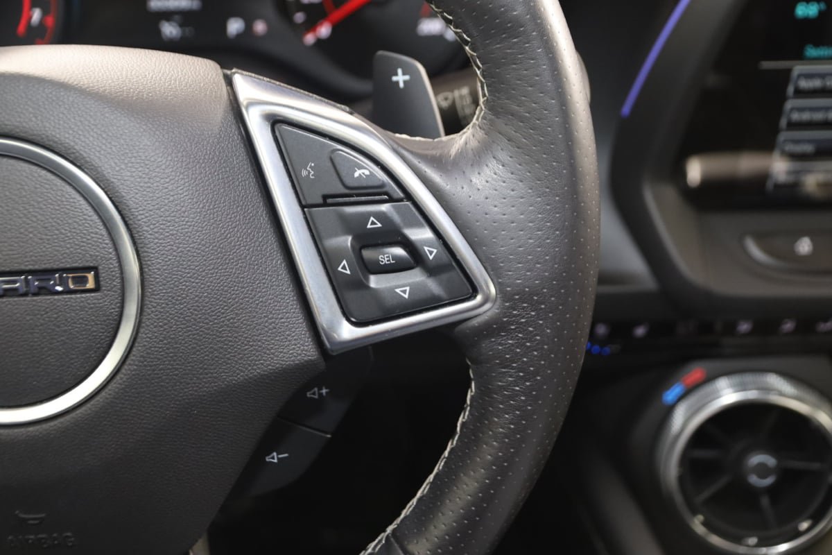 Used 2018 Chevrolet Camaro SS RWD image 44