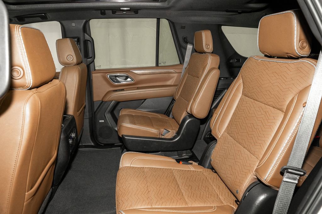 Used 2023 Chevrolet Tahoe High Country w/ Premium Package 2 image 9