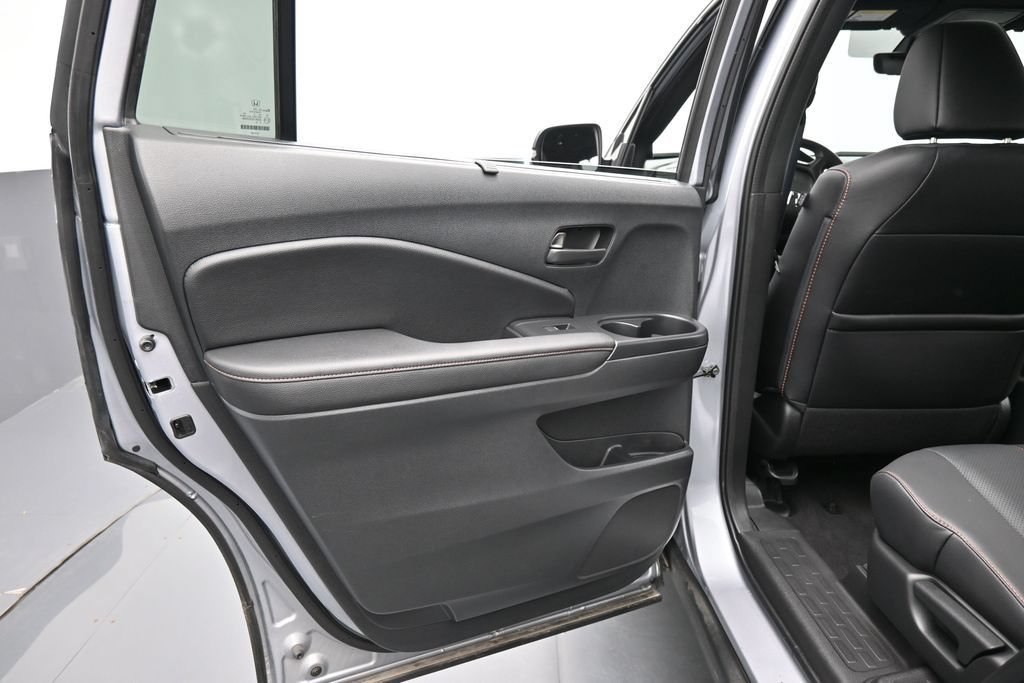 Used 2022 Honda Passport TrailSport image 25